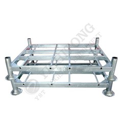 Paletes de aço empilháveis